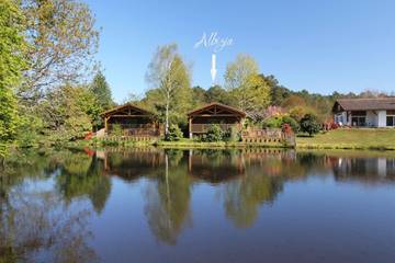 Maison de campagne pour 4 personnes, avec piscine et jardin dans Lac de Léon
