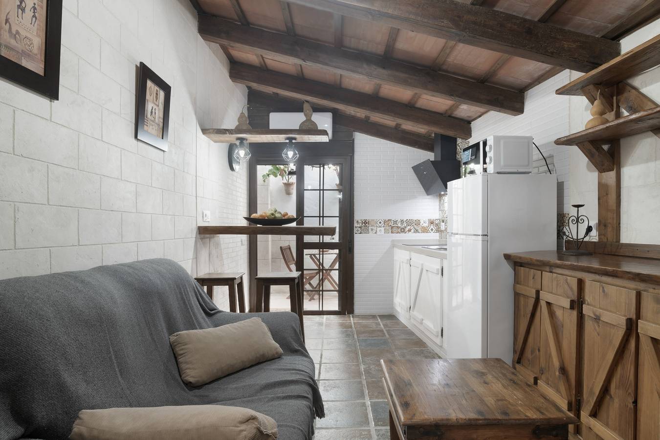 Studio El Cortijo 5 : escapade pour deux avec piscine et climatisation à Conil in Conil de la Frontera, Costa de la Luz
