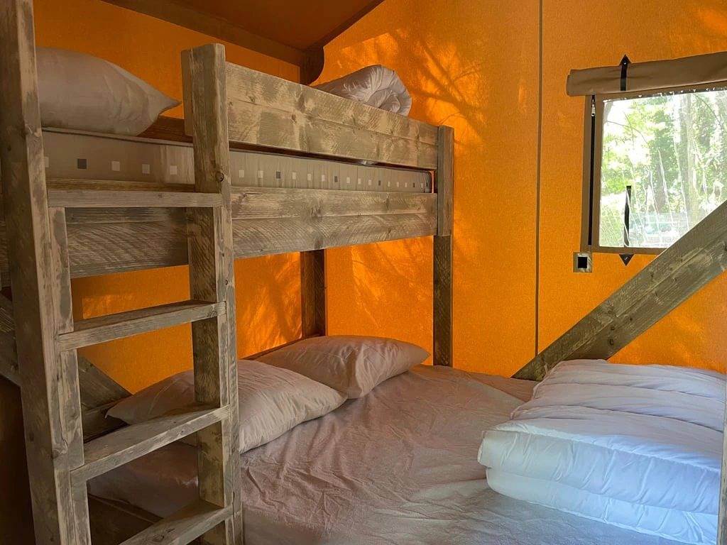 Camping 2 étoiles - Piscine  - ccbfiif in Avignon, Vaucluse