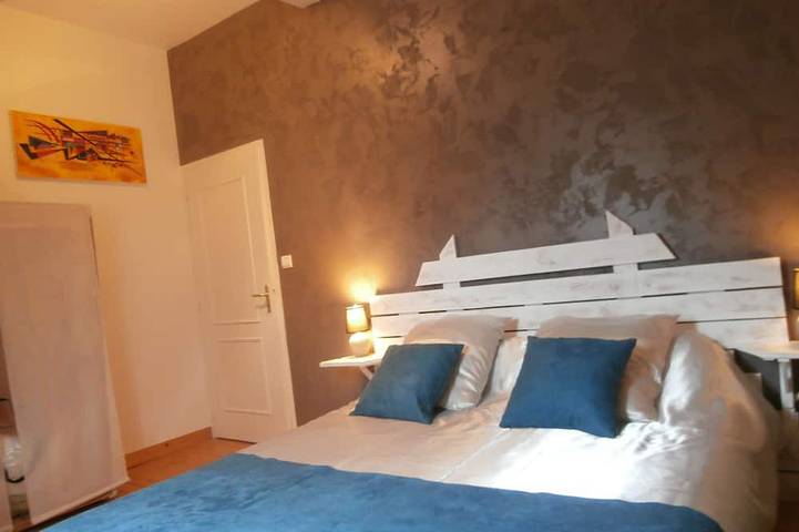 Gîte pour 4 personnes, avec jacuzzi ainsi que sauna et terrasse à Lamonzie-Montastruc - 3