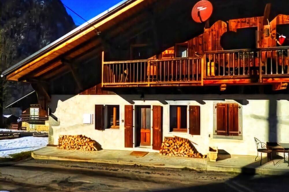 Chalet La Grange in Sixt-Fer-à-Cheval, Region Bonneville