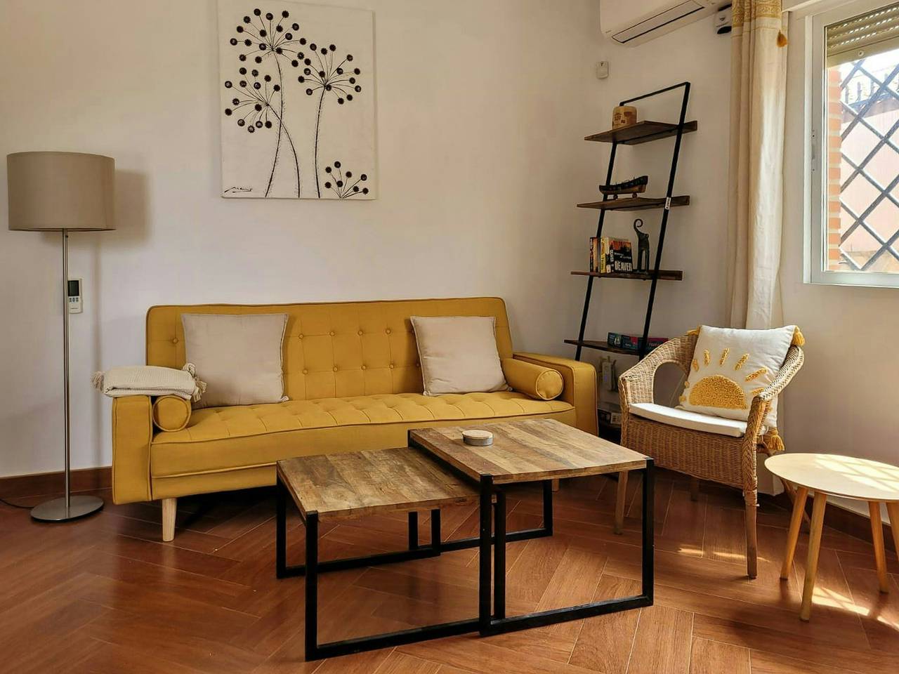 Casita en torre del reloj cerca de Málaga in Benajarafe, Vélez-Málaga