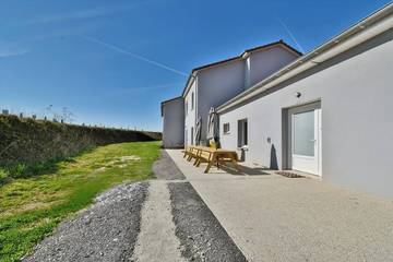 Cottage pour 20 personnes, avec jardin à Grandpré (Ardennes)