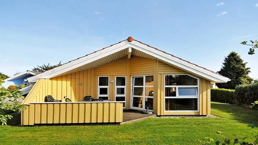 Ferienhaus für 7 Personen, mit Terrasse und Sauna in Wackerballig