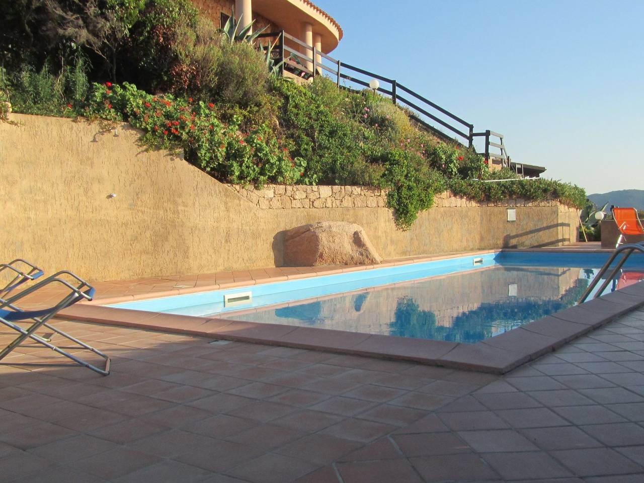 Appartement entier, Villini Lu Ciuoni außergewöhnlichen Meerblick. in Costa Paradiso, Trinità d'Agultu e Vignola