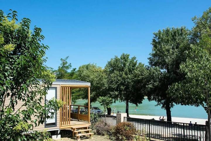 Camping pour 4 personnes dans le Luberon