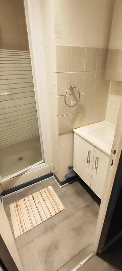 Gîte pour 2 personnes, avec balcon dans Gare De Clermont Ferrand - 4