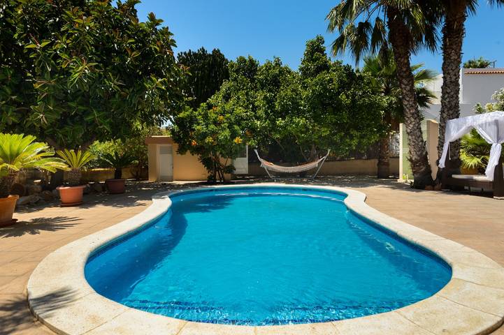 Apartamento de vacaciones "Can Jordi" con vistas a la montaña in Sant Jordi de ses Salines, Sant Josep de sa Talaia