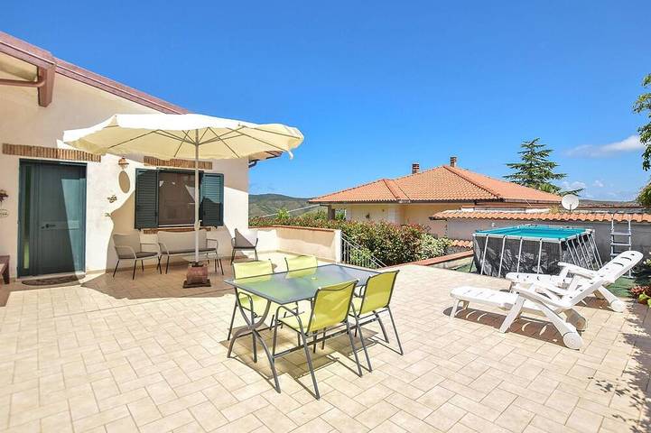 Agriturismo per 7 persone, con terrazza in Perdifumo