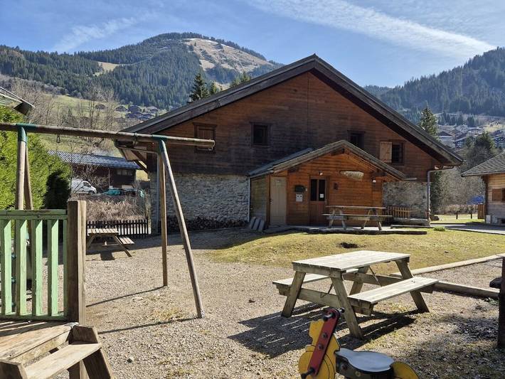 Ferienhaus für 15 Personen, mit Terrasse in Châtel