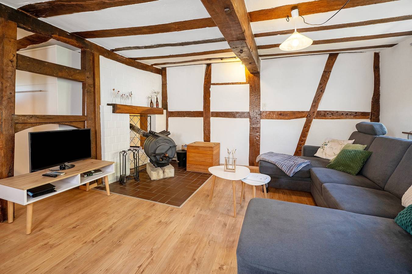 Holiday Home 'Ferienhäuschen Kleine Auszeit' with Private Terrace, Private Garden and Wi-Fi in Landkreis Bad Kreuznach