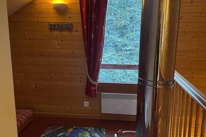 Gîte pour 6 personnes, avec terrasse à Liézey - 2