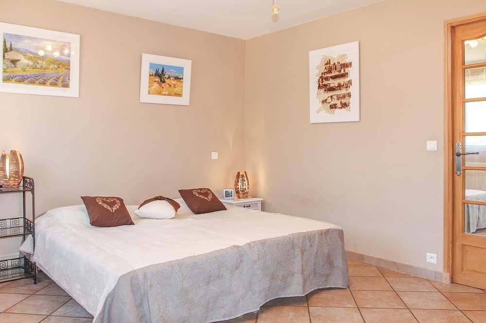 Gorgeous home in Saint Didier in Saint-Didier, Parc naturel régional du Mont-Ventoux
