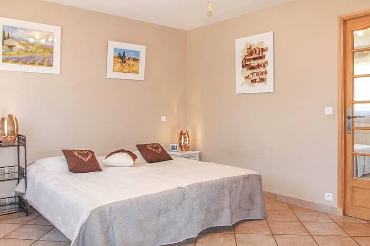Gorgeous home in Saint Didier in Saint-Didier, Parc naturel régional du Mont-Ventoux