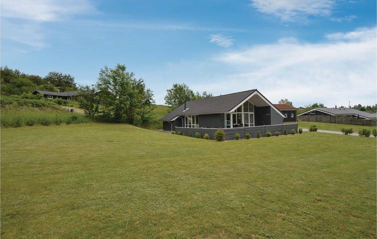 Ferienhaus für 6 Personen, mit Terrasse und Whirlpool sowie Garten in Lyngsbæk Strand - 3