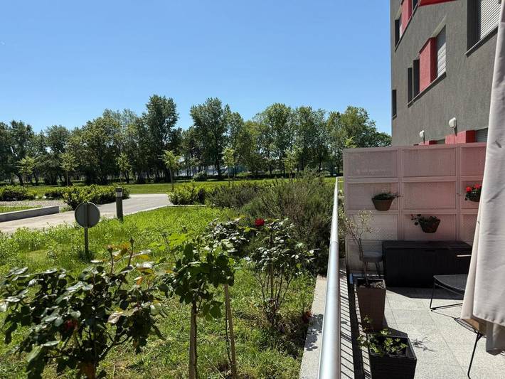 Ferienwohnung für 5 Personen, mit Seeblick und Ausblick sowie Terrasse in Zagreb - 3