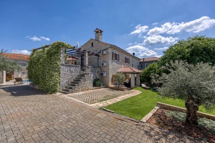 Villa für 8 Personen, mit Pool, mit Haustier in Marčana