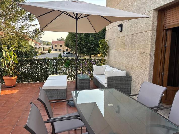 Apartamento para 6 personas, con balcón y vistas en Meis