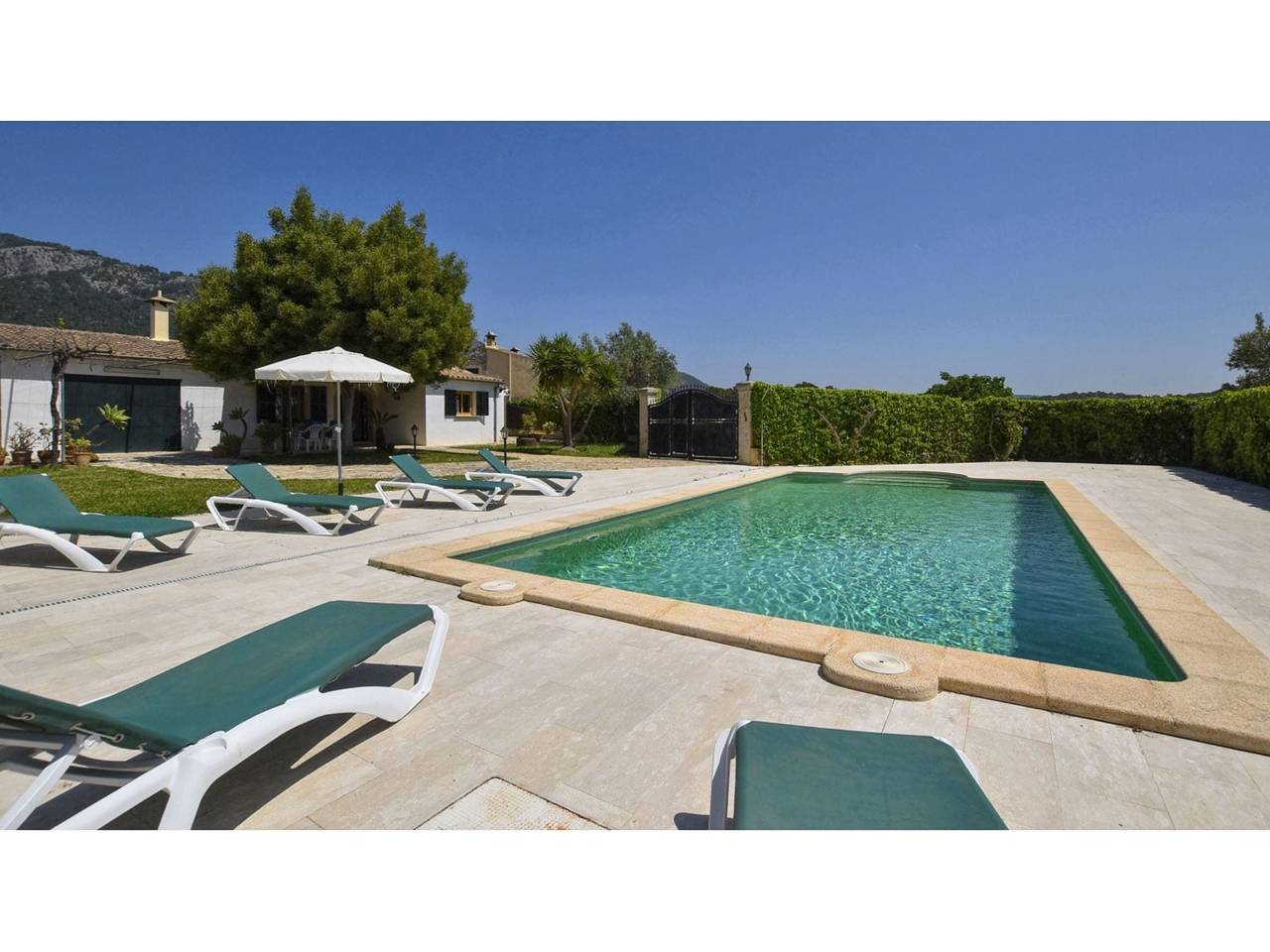 Country House in Selva with Private Pool in Selva, Majorca Center