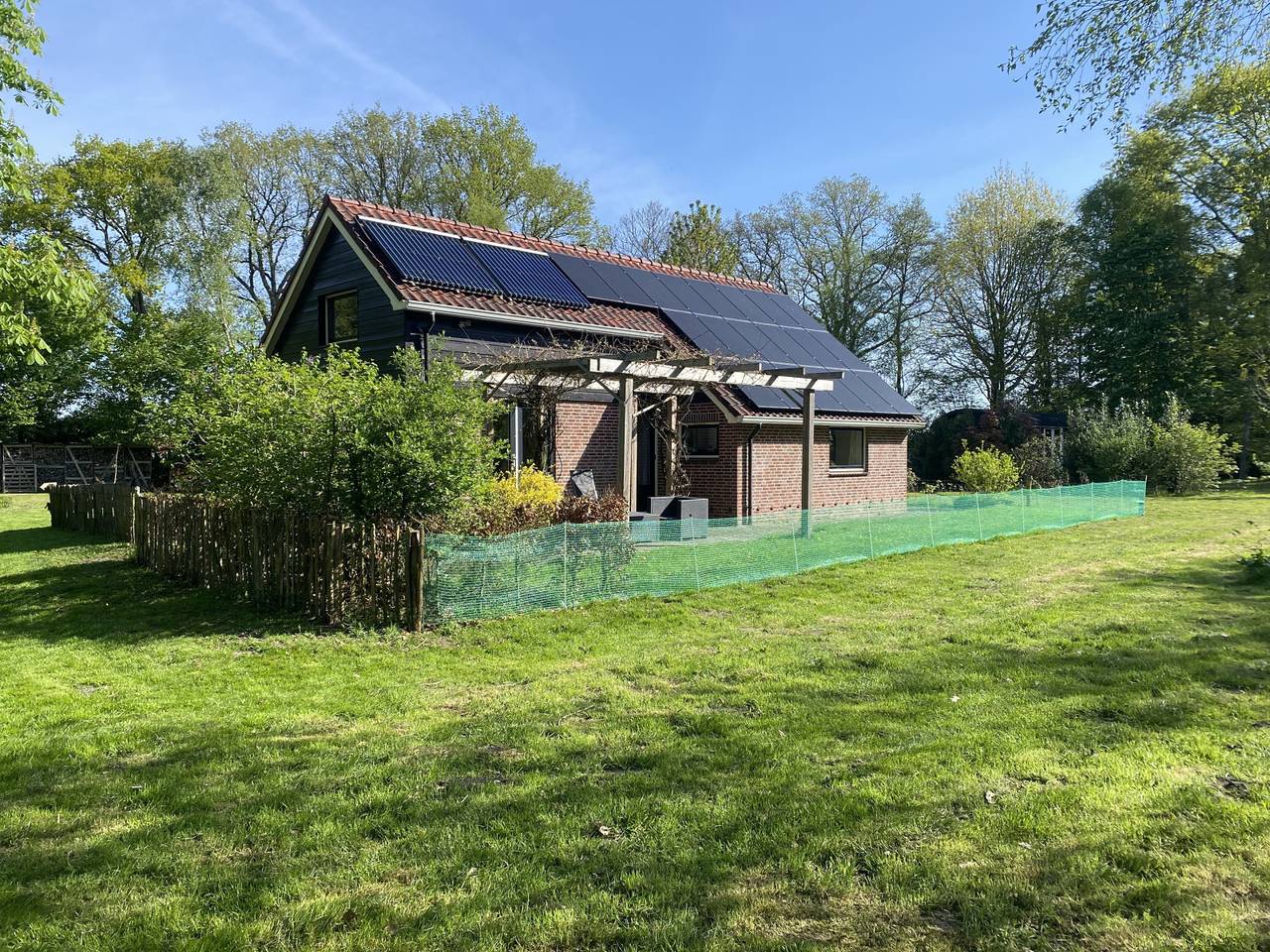 Karakteristiek 2 persoons vakantiehuis met pelletkachel in Dwingeloo, Drenthe. in Nationaal Park Dwingelderveld