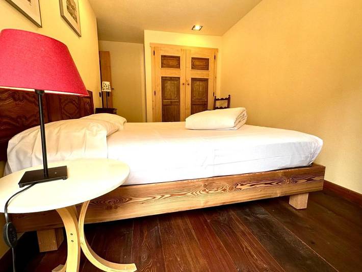 Gîte pour 2 personnes, avec sauna ainsi que vue et jardin dans Nus - 3