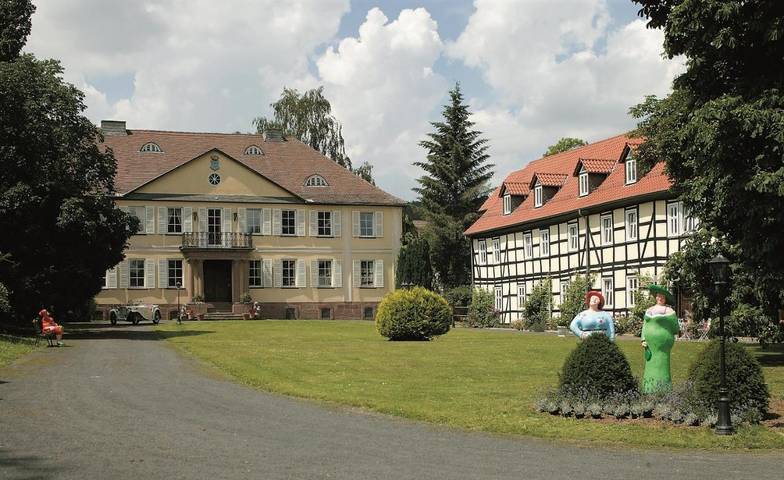 Hotel, mit Terrasse und Garten sowie Ausblick in Bad Zwesten - 4