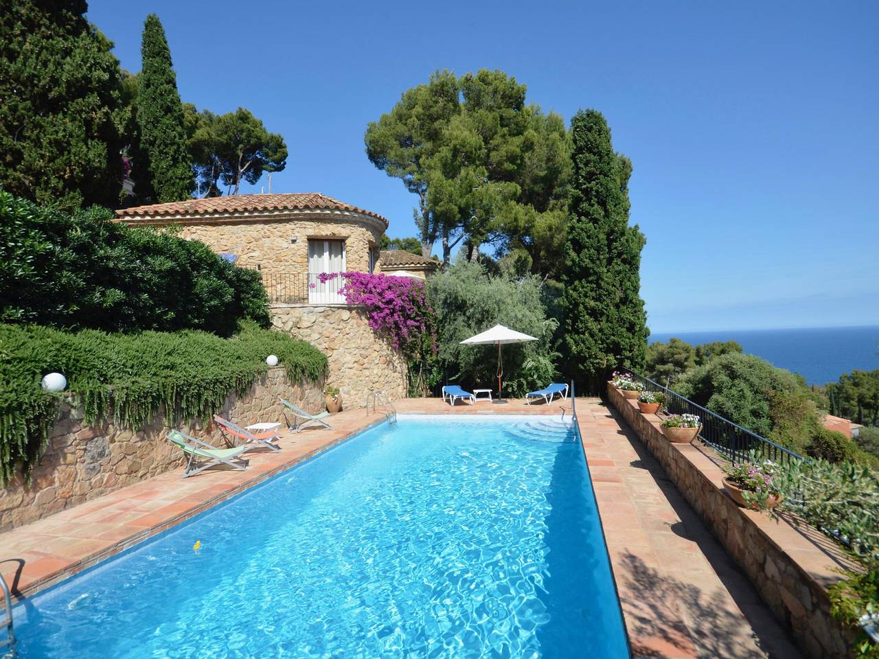 Alquiler villa con piscina en Begur, Aiguablava in Begur, Costa Brava