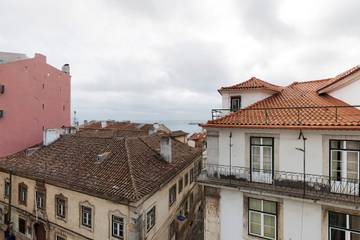 Apartment for 6 People in Sé, Lisbon, Photo 1