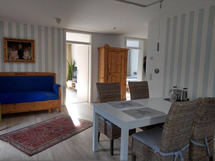 Ferienwohnung für 2 Personen, mit Terrasse und Garten