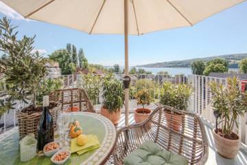 Ferienwohnung für 2 Personen, mit Seeblick und Balkon in Deutschland