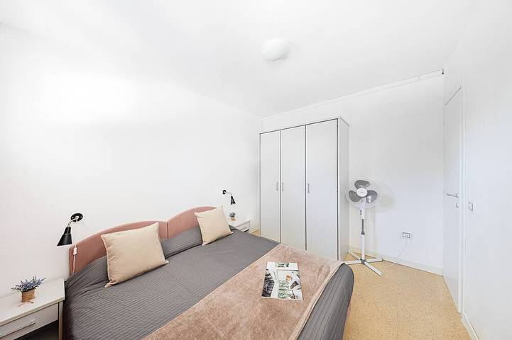 Ganze Wohnung, Wohnung mit Seeblick in einer Wohnanlage mit Swimmingpool in Spiaggia Baia Bianca, Manerba del Garda