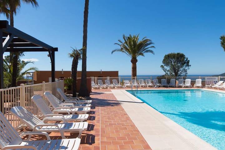 Appartement de vacances pour 4 personnes, avec jardin ainsi que terrasse et piscine - 1