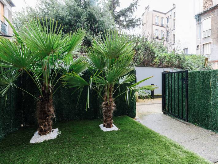 Ganze Wohnung, Ruhiger Aufenthalt mit Terrasse am Stadtrand von Paris in Montreuil, Seine-Saint-Denis