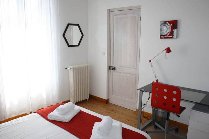 Ferienhaus für 6 Personen, mit Terrasse und Garten in La Rochelle - 4