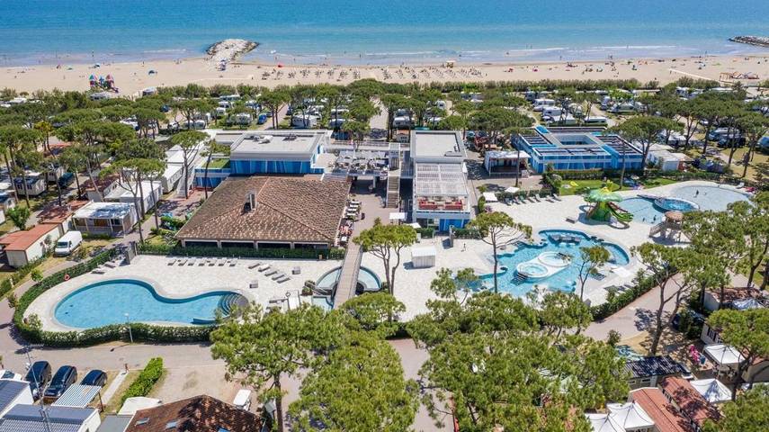 Bungalow für 4 Personen, mit Sauna und Kinderpool sowie Garten und Pool in Cavallino - 4