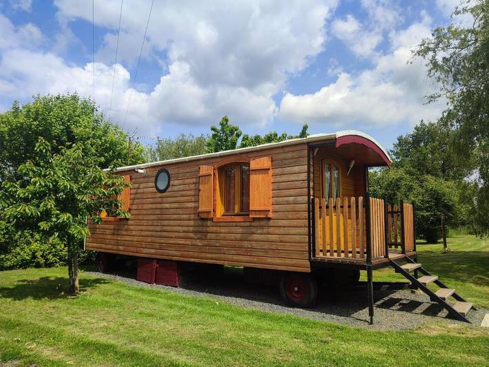 Location de vacances pour 4 personnes, avec jardin et vue à Le Louroux-Béconnais - 3