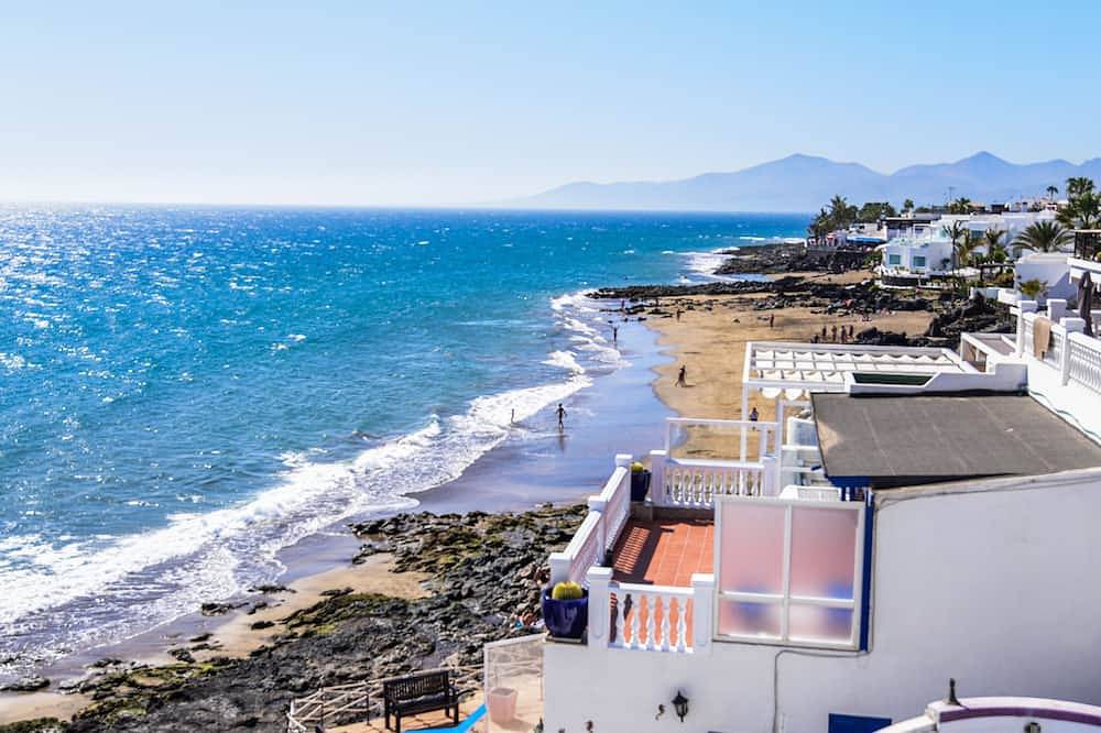 Seaview Coastal Home on front line with amazing sea views and large terrace in Puerto del Carmen, Tías