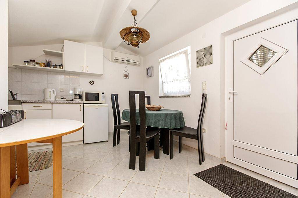 Appartement de vacances entier, Apartment Casa Helena with roof top terrace in Vir