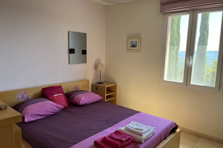 Charmante Villa mit Spa und Panorama in Lorgues, Draguignan Region