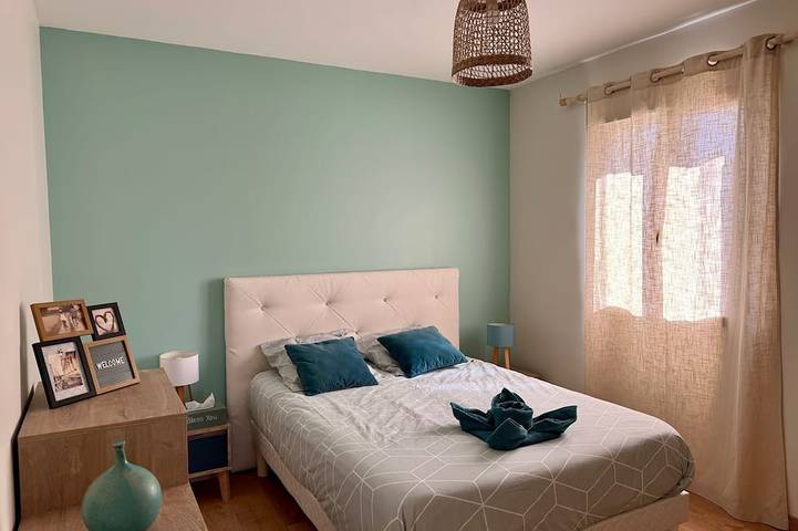 Location de vacances pour 5 personnes, avec terrasse et jardin, animaux acceptés à Châteauneuf-de-Gadagne - 2