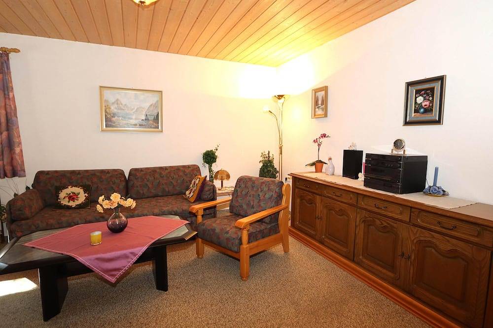Ganze Wohnung, Gemütliches Apartment am Mieminger Plateau in Mieming, Bezirk Imst