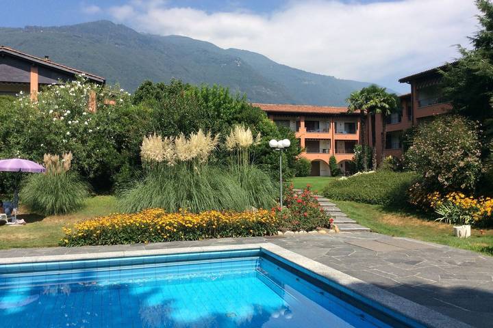 Ferienwohnung für 4 Personen, mit Balkon und Pool in Ascona