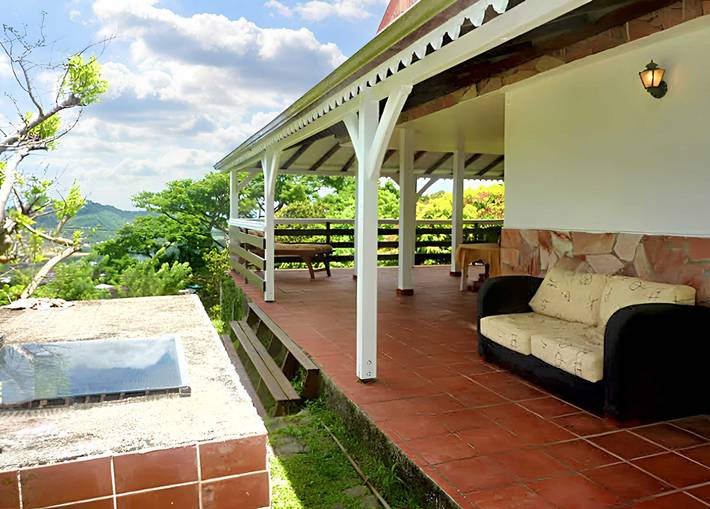 Gîte pour 5 personnes, avec terrasse à Rivière-Pilote