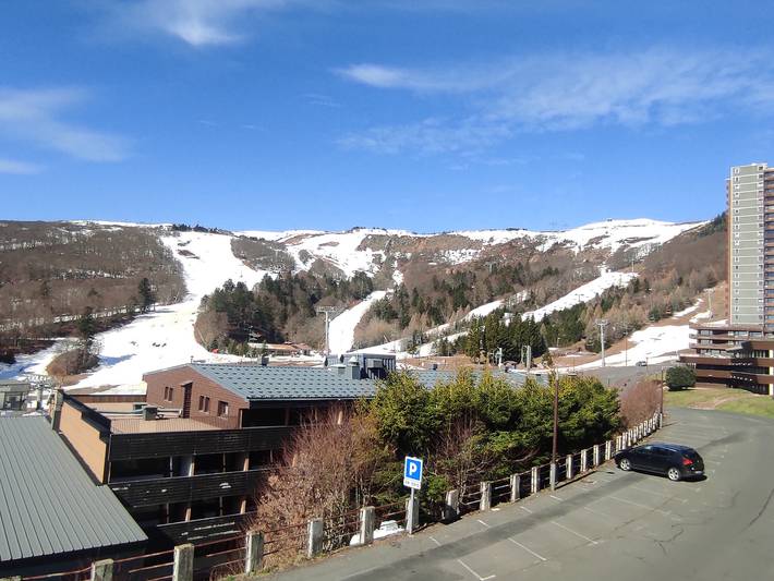 Gîte pour 6 personnes, avec balcon dans Station de Super-Besse (Super-Besse)