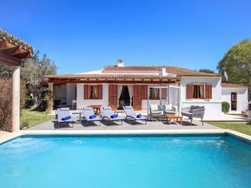 Villa in Pollença Stadt, Pollença für 4 