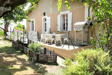 Gîte pour 4 personnes dans Sainte-Croix-du-Mont