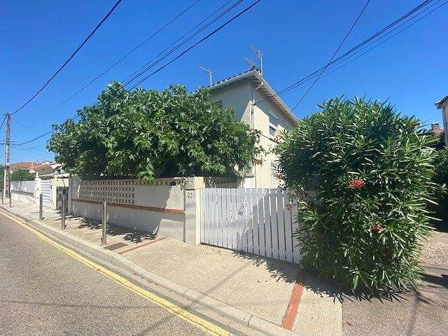 Ganze Ferienwohnung, Ferienwohnung für 4 Personen mit Terrasse in Canet-en-Roussillon, Côte d'Améthyste