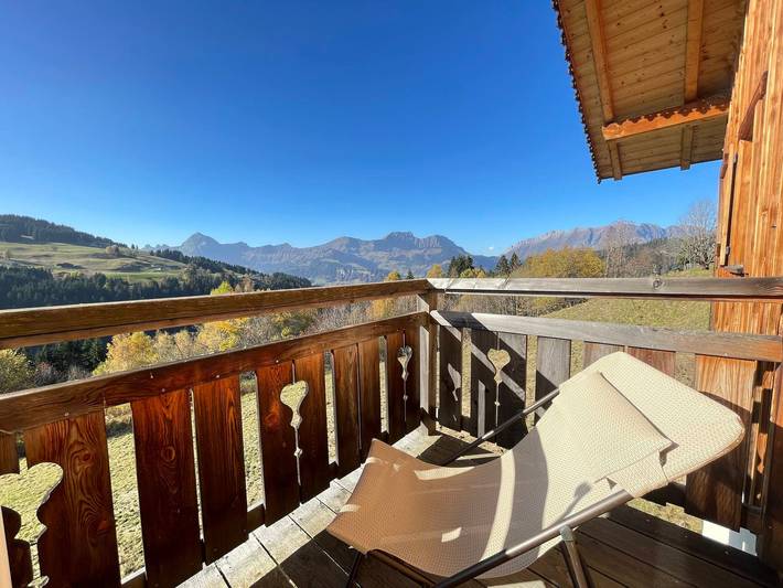 Chalet pour 6 personnes, avec balcon, animaux acceptés à Notre-Dame-de-Bellecombe - 3