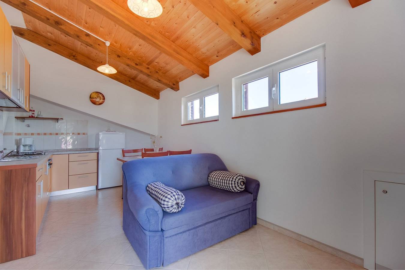 Geheel appartement, Apartment Prica 3, located in Mali Lošinj, possible to accommodate 4-5 people. in Mali Losinj, Lošinj