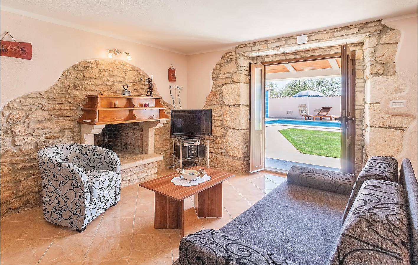 Charmant appartement d'une chambre avec piscine et terrasse, à proximité du centre d'Orbanići in Marčana, Côte Sud d'Istrie